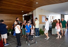 La Esperanza de Triana fleta dos autobuses entre Triana y el Polígono Sur para el 12 y 18 de octubre