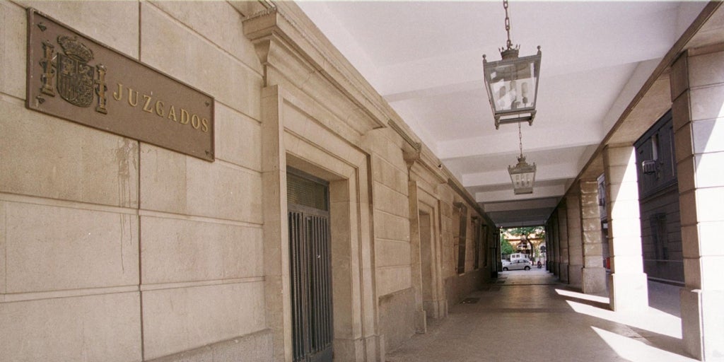 Se libra de la cárcel tras reconocer la violación de una joven después de salir de una discoteca de Sevilla