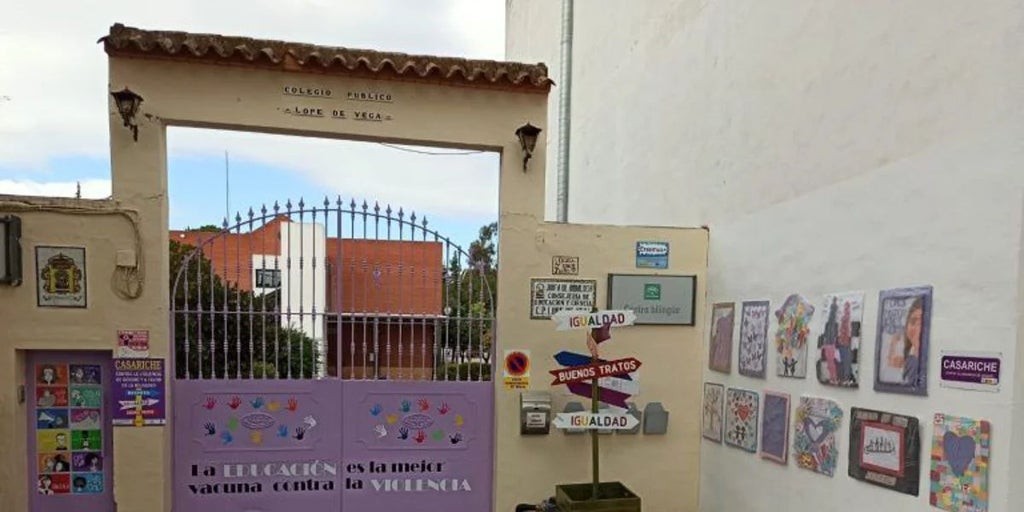 El abogado del profesor investigado por abuso sexual en Casariche apela a la presunción de inocencia y denuncia «intimidaciones» contra su cliente