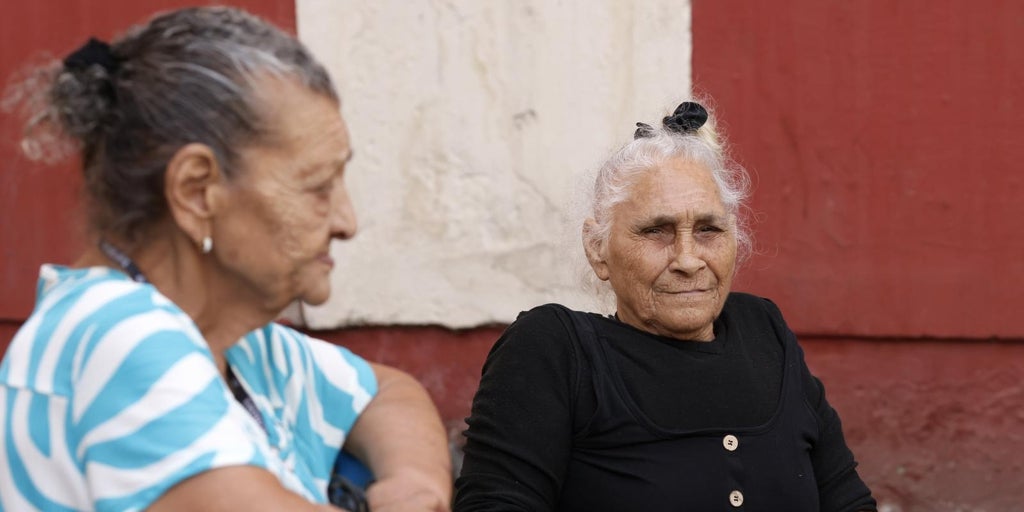 LAS TRES MIL CARAS DE LA ESPERANZA DE TRIANA EN EL POLÍGONO SUR