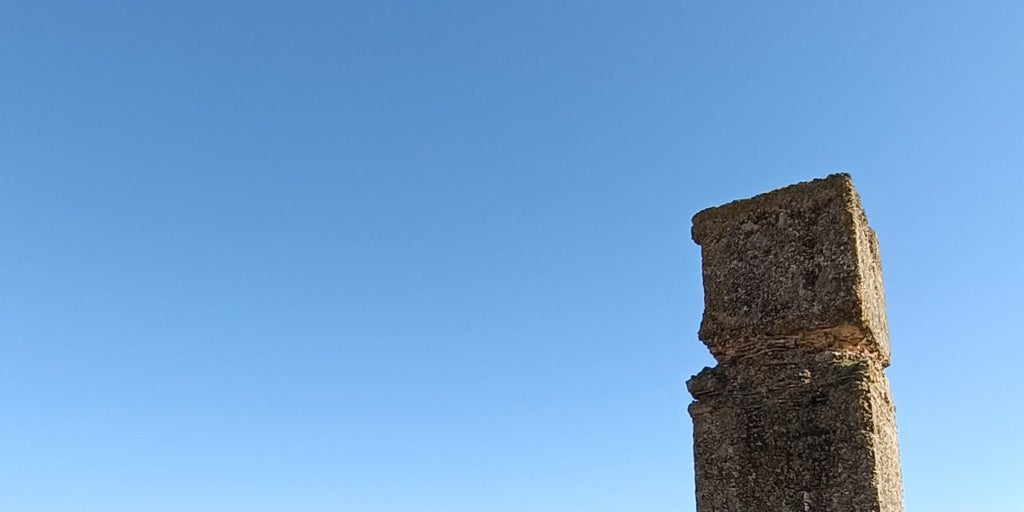 La torre romana del Cincho de Carmona entra en la «lista roja» del patrimonio por su «progresiva ruina»