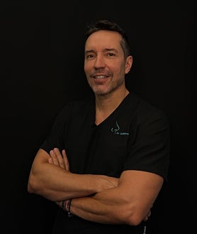 Imagen secundaria 2 - Fotos familiares de Antonio Muñoz Cariñanos y su familia; en última instancia, el doctor Pablo Muñoz Cariñanos