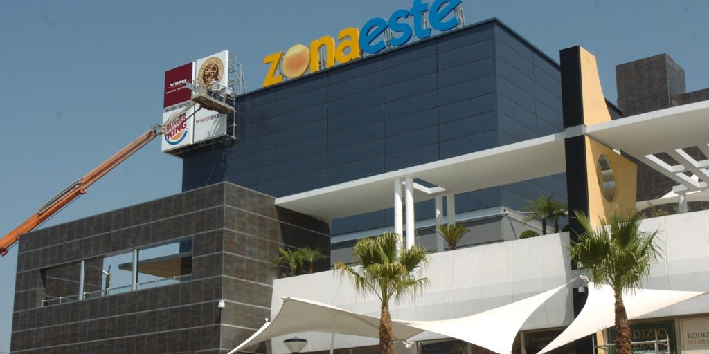 El centro comercial Zona Este cambia de rumbo y se convertirá en un hotel de 200 habitaciones