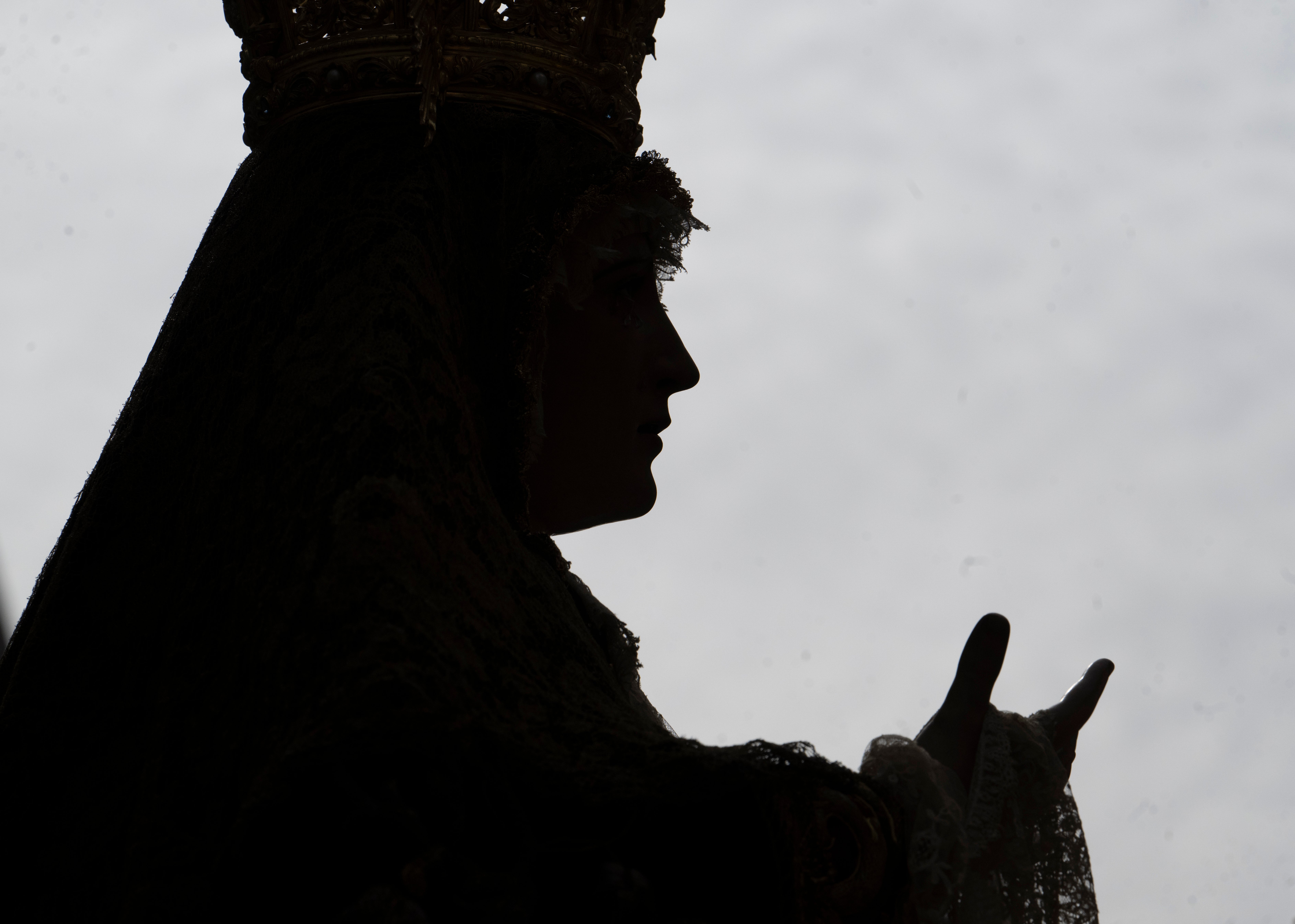 El traslado de regreso de la Virgen de los Dolores de las Penas, en imágenes