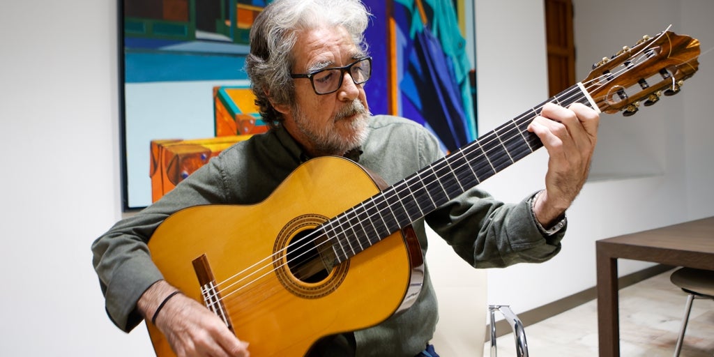 Rafael Riqueni: «A la guitarra le debo más de media vida»