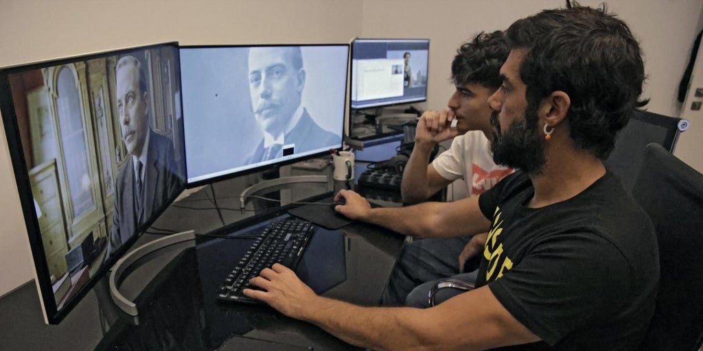 EL 'MAKING OF' DEL VÍDEO 'SEVILLA 2029' CON EL QUE ADM HA DADO VIDA A TORCUATO LUCA DE TENA