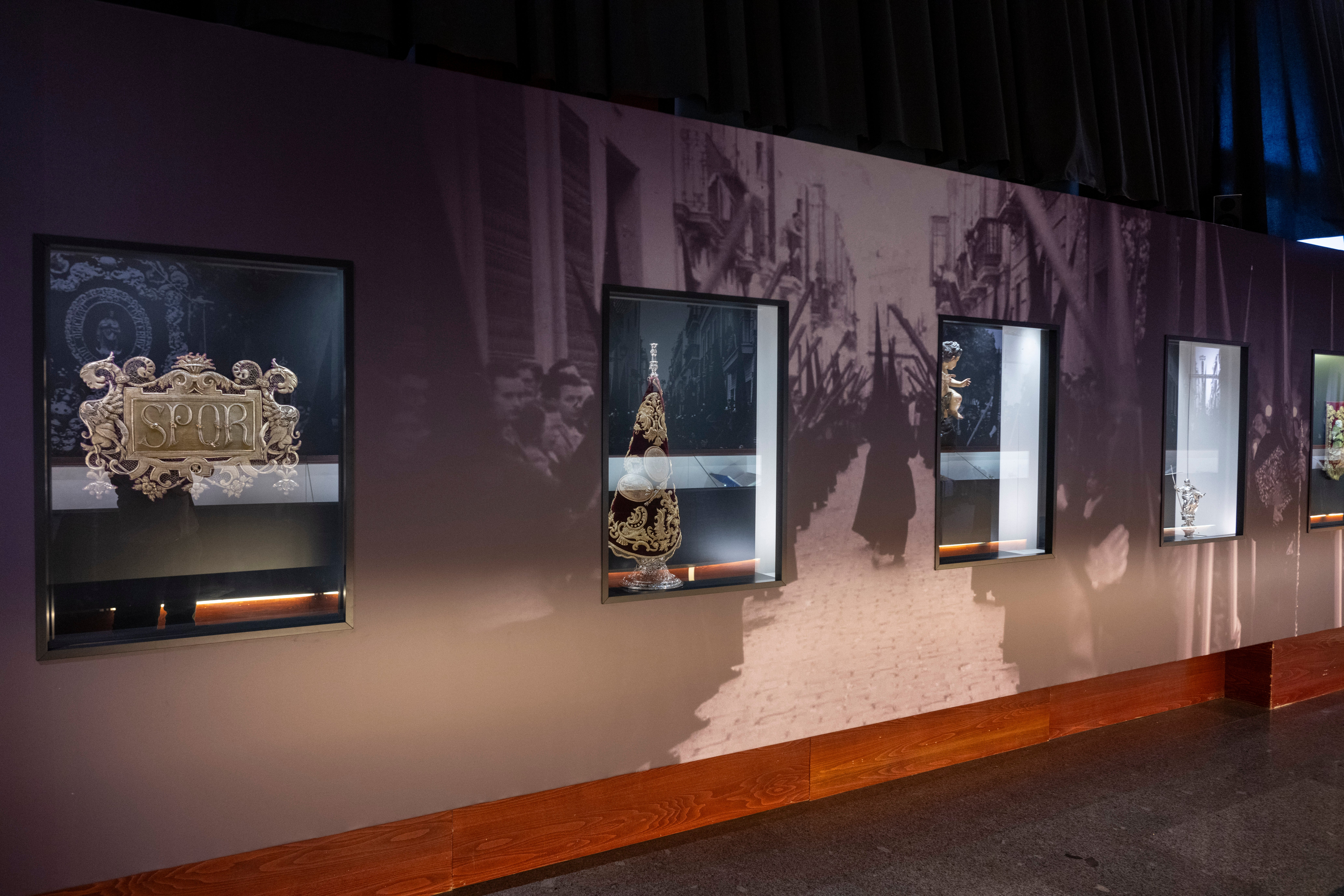 La exposición del 150 aniversario de las Penas, en imágenes