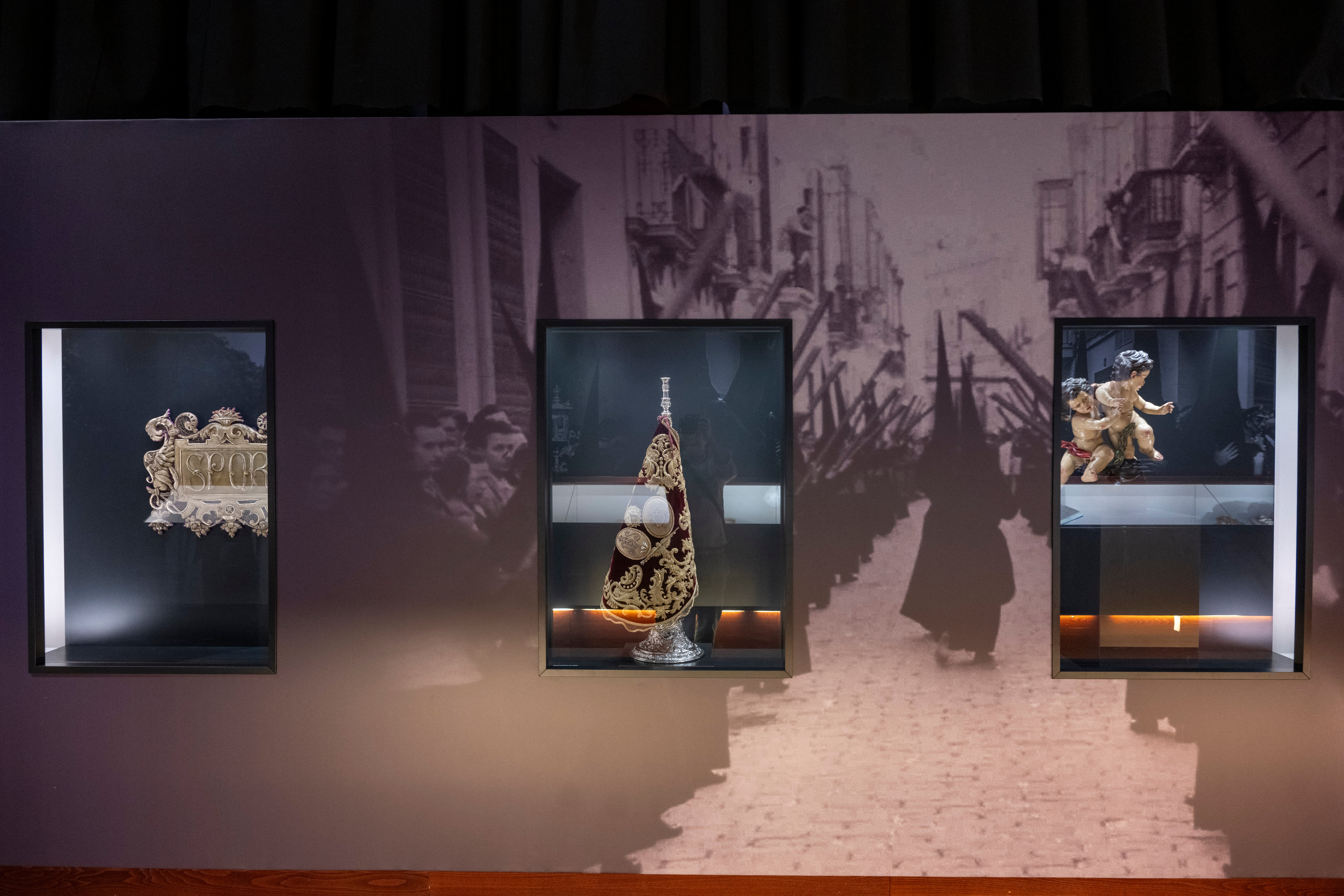 La exposición del 150 aniversario de las Penas, en imágenes