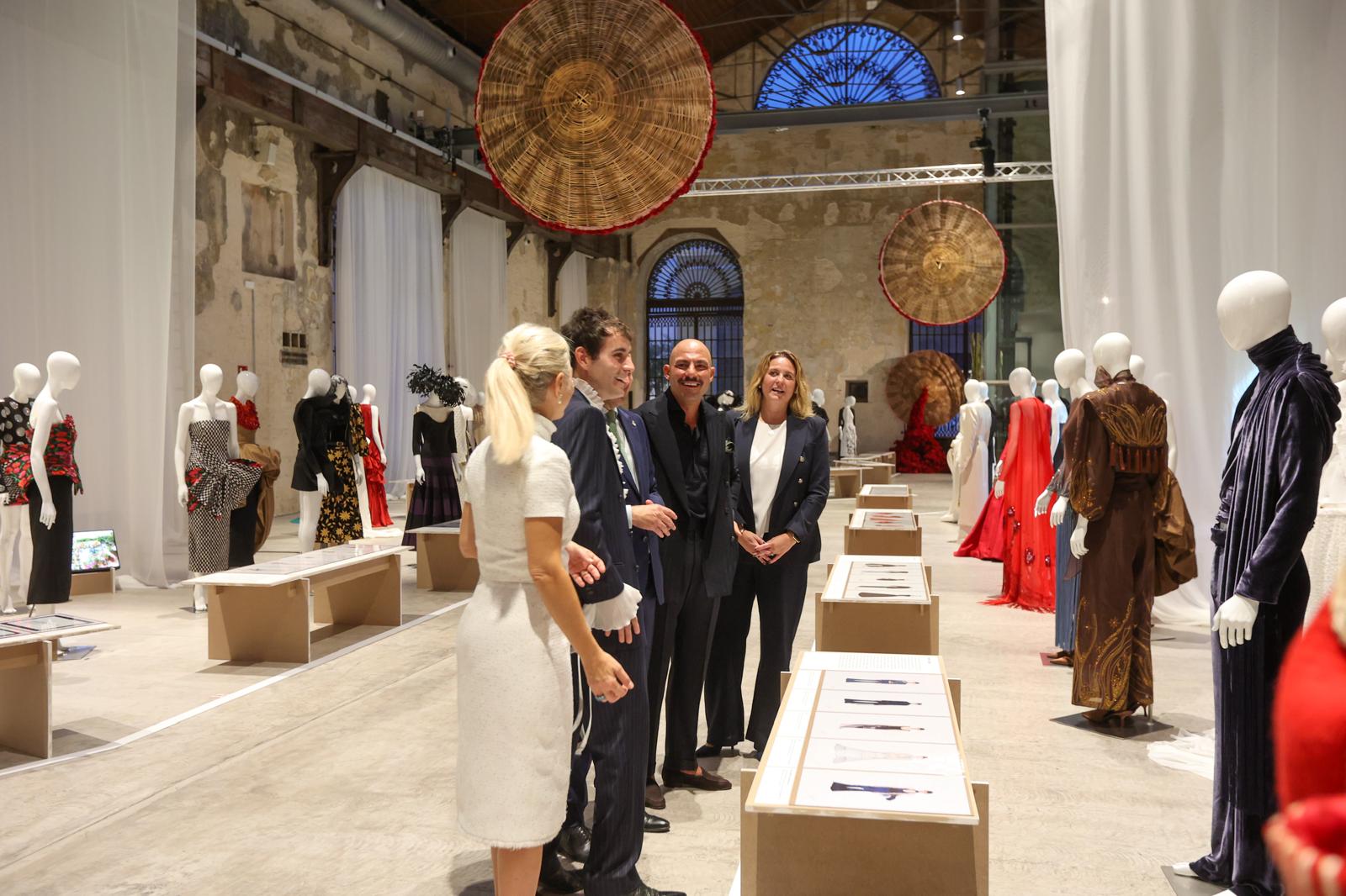 En la inauguración, también ha estado presenta la consejera de Cultura y Deporte, Patricia del Pozo