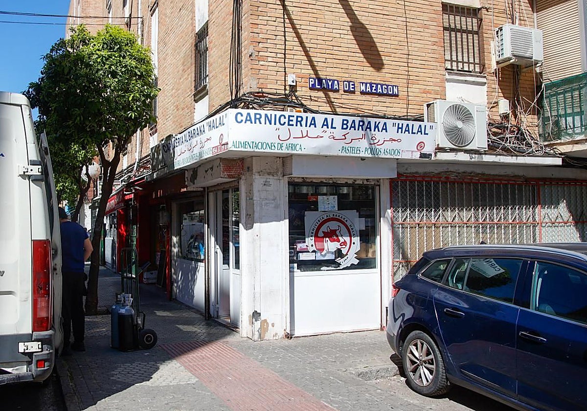 Una carnicería 'halal' en la Macarena, donde residen la mayoría de los extranjeros en Sevilla