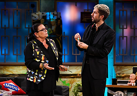 María del Monte (63 años) confiesa su única petición para su entierro: «Yo quiero tres móviles»