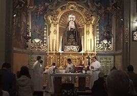 Función a San Martín de Porres en Los Negritos: pequeña misa solemne