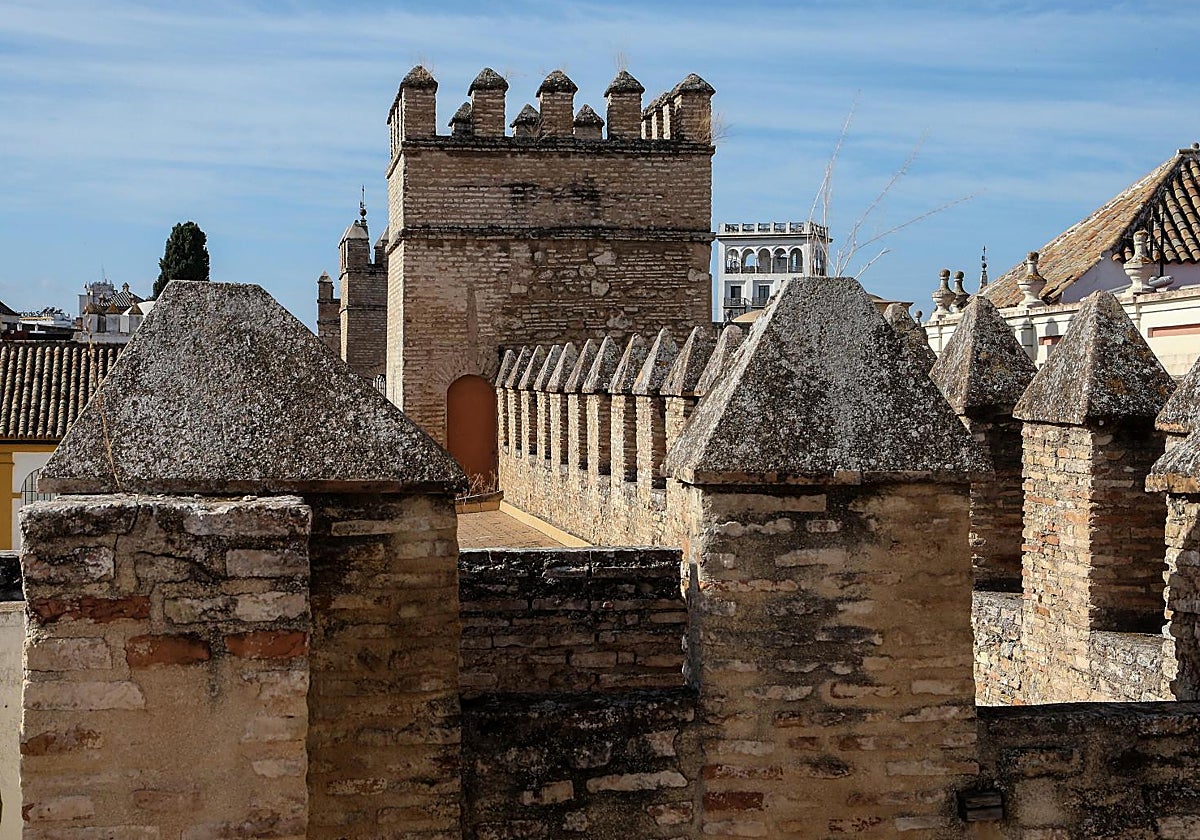 La apertura de la casa número 1 permitiría visitar la muralla del Alcázar