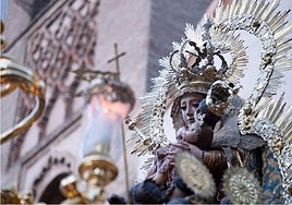 La Reina de Todos los Santos y el Amparo: esencia y excelencia de las Glorias de Sevilla