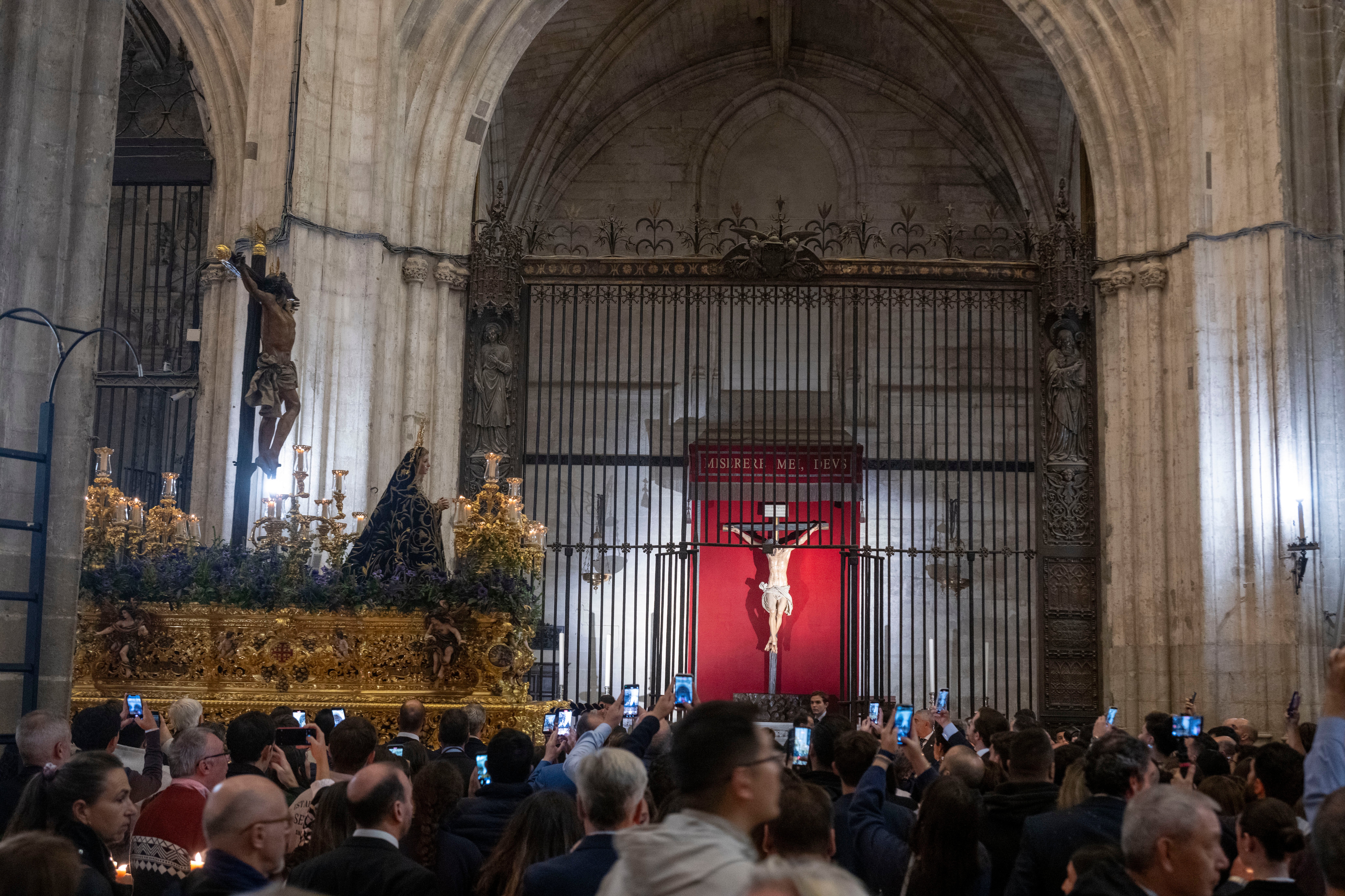 El resumen audiovisual de la procesión extraordinaria de los 450 años del Museo
