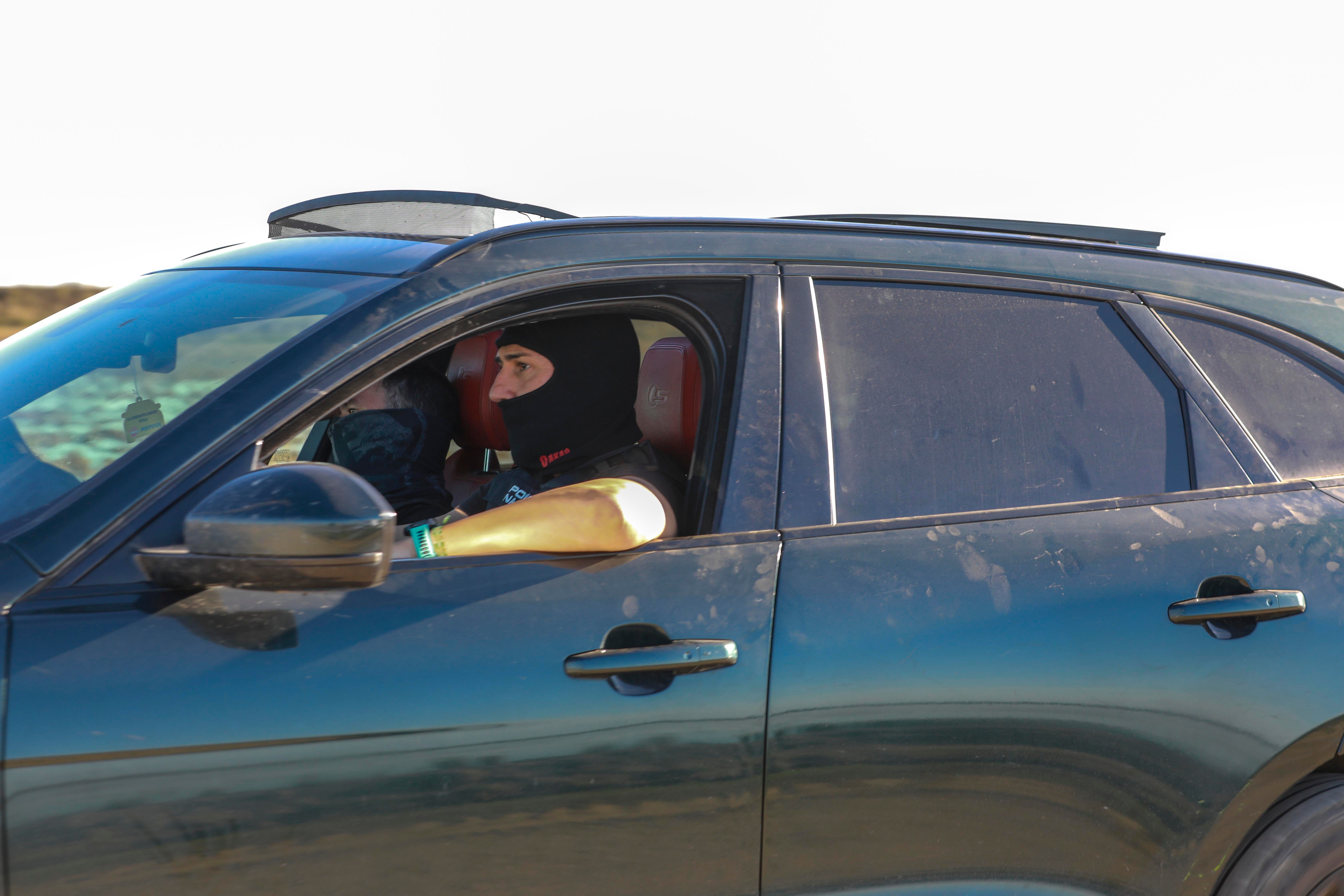 Isla Mayor, entre la ley del silencio y el estigma del narco, en imágenes