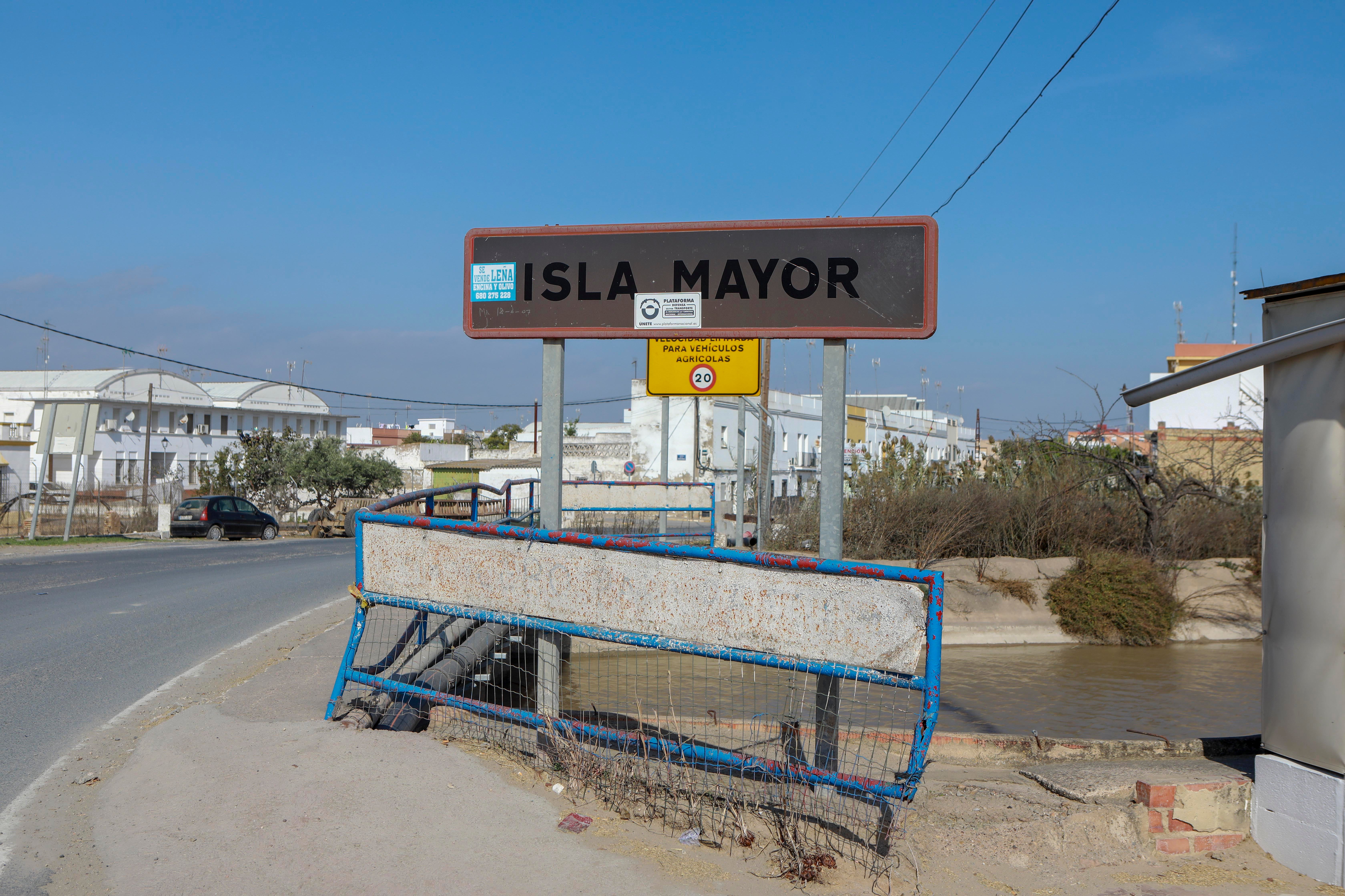 Isla Mayor, entre la ley del silencio y el estigma del narco, en imágenes