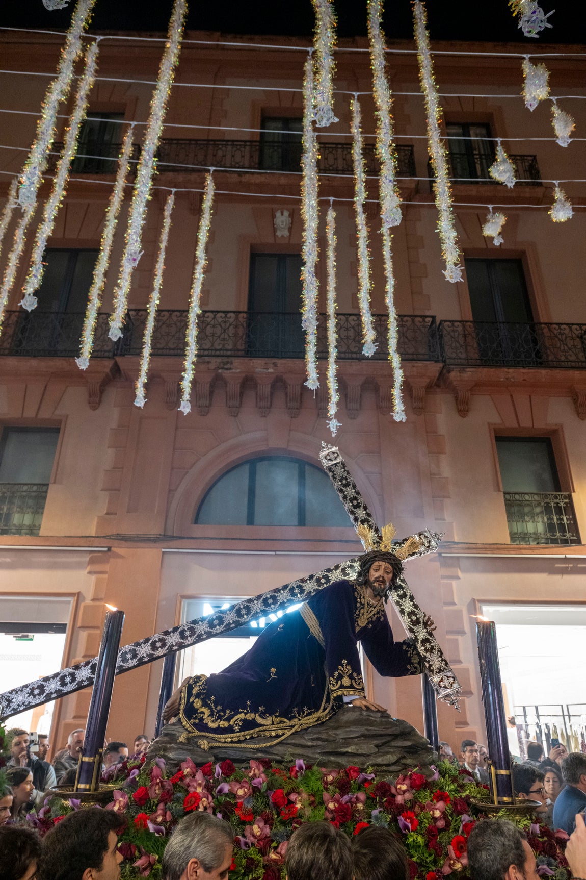 El traslado del Señor de las Penas al Buen Suceso, en imágenes