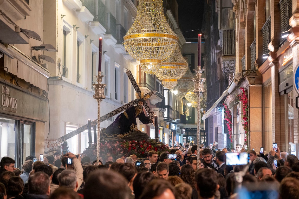 El traslado del Señor de las Penas al Buen Suceso, en imágenes