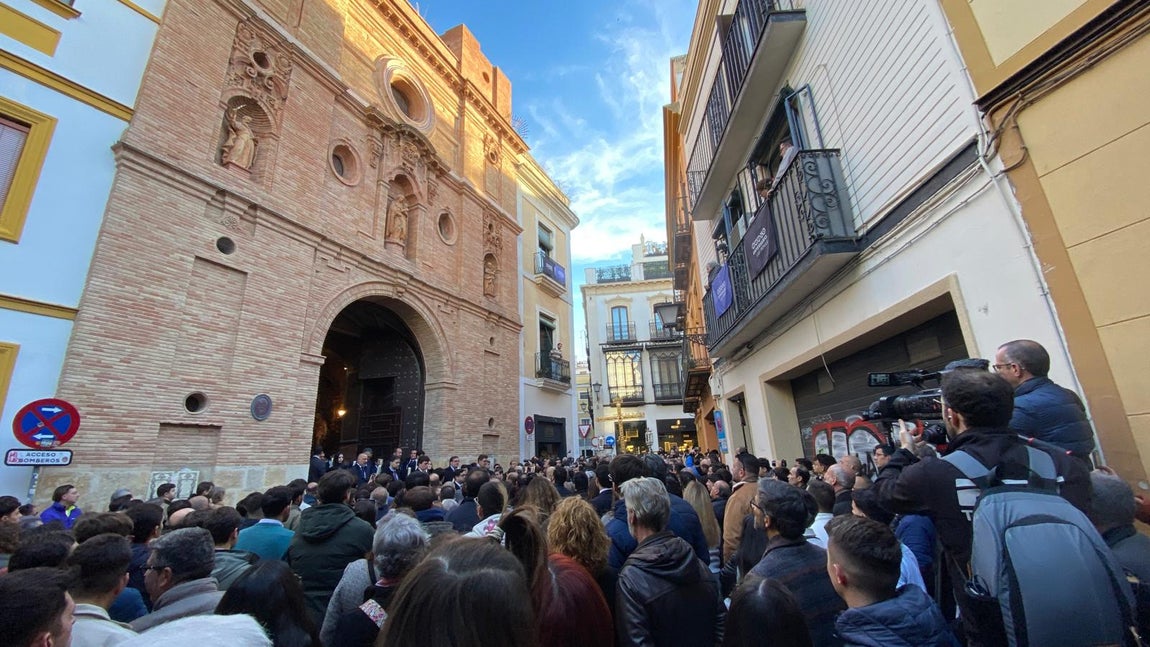 En imágenes, la salida extraordinaria del Señor de las Penas