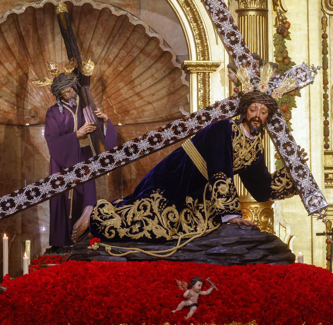 En imágenes, la salida extraordinaria del Señor de las Penas