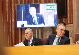 El PP se enmienda su propio presupuesto en el Ayuntamiento de Sevilla para dar 4,7 millones a la limpieza de los colegios