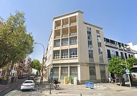 El antiguo edificio de Correos en Triana será un bloque de viviendas