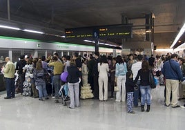 La Junta de Andalucía invertirá 25 millones en cinco nuevos trenes para la  línea 1 del metro de Sevilla