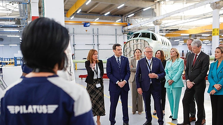 La aeronáutica Pilatus necesitará tres años para construir la fábrica definitiva de Carmona