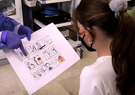 El Virgen Macarena ayuda a 5.000 pacientes con autismo gracias a su programa HospiTEA