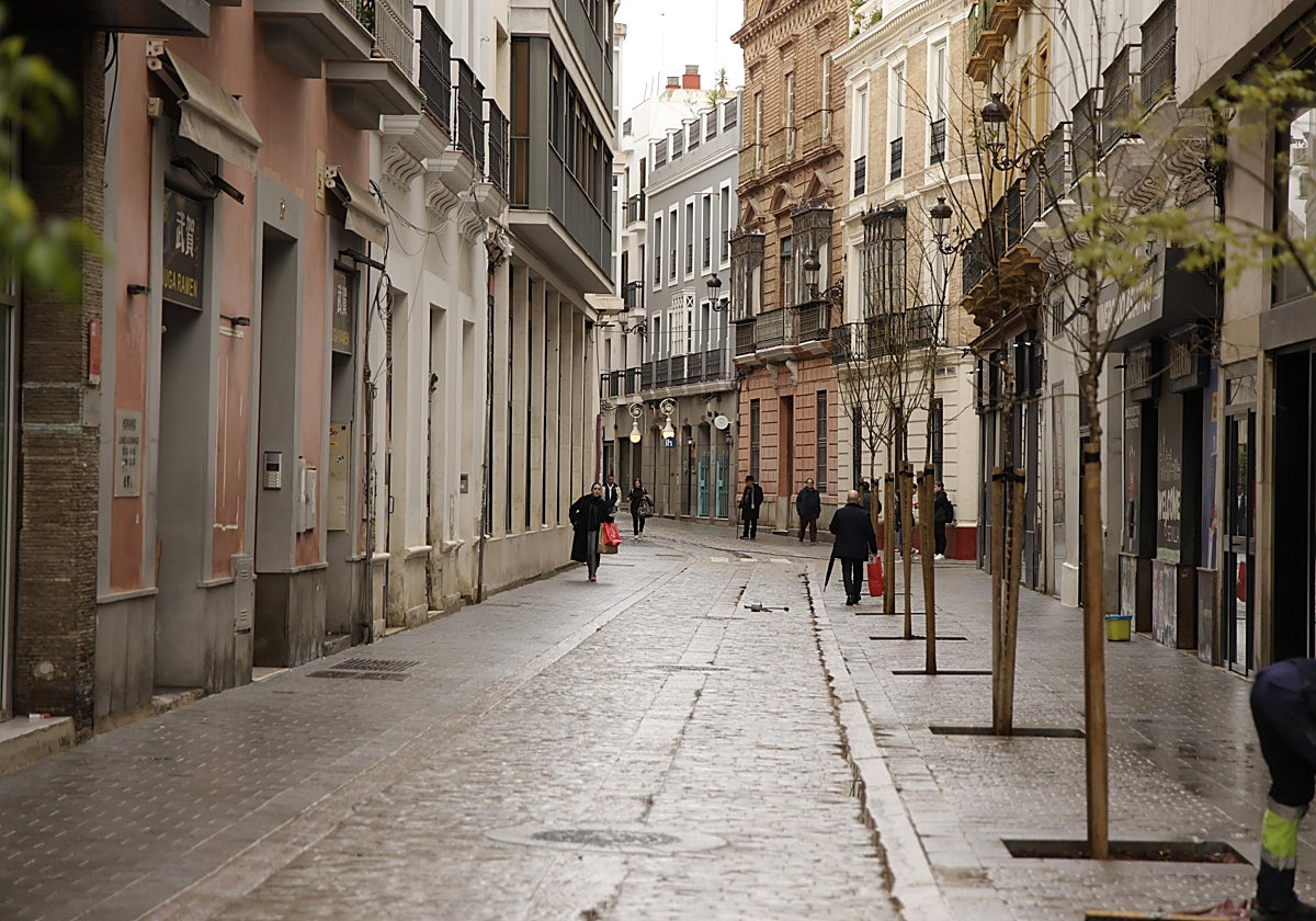 Estado actual de la calle Méndez Núñez tras la finalización de la primera fase de las obras