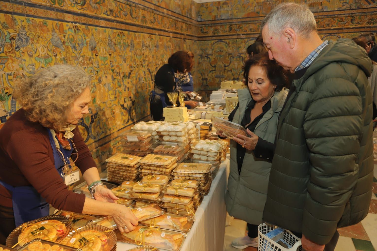 Inauguración de la Exposición de Dulces de Conventos de Sevilla: golosa tentación de Navidad