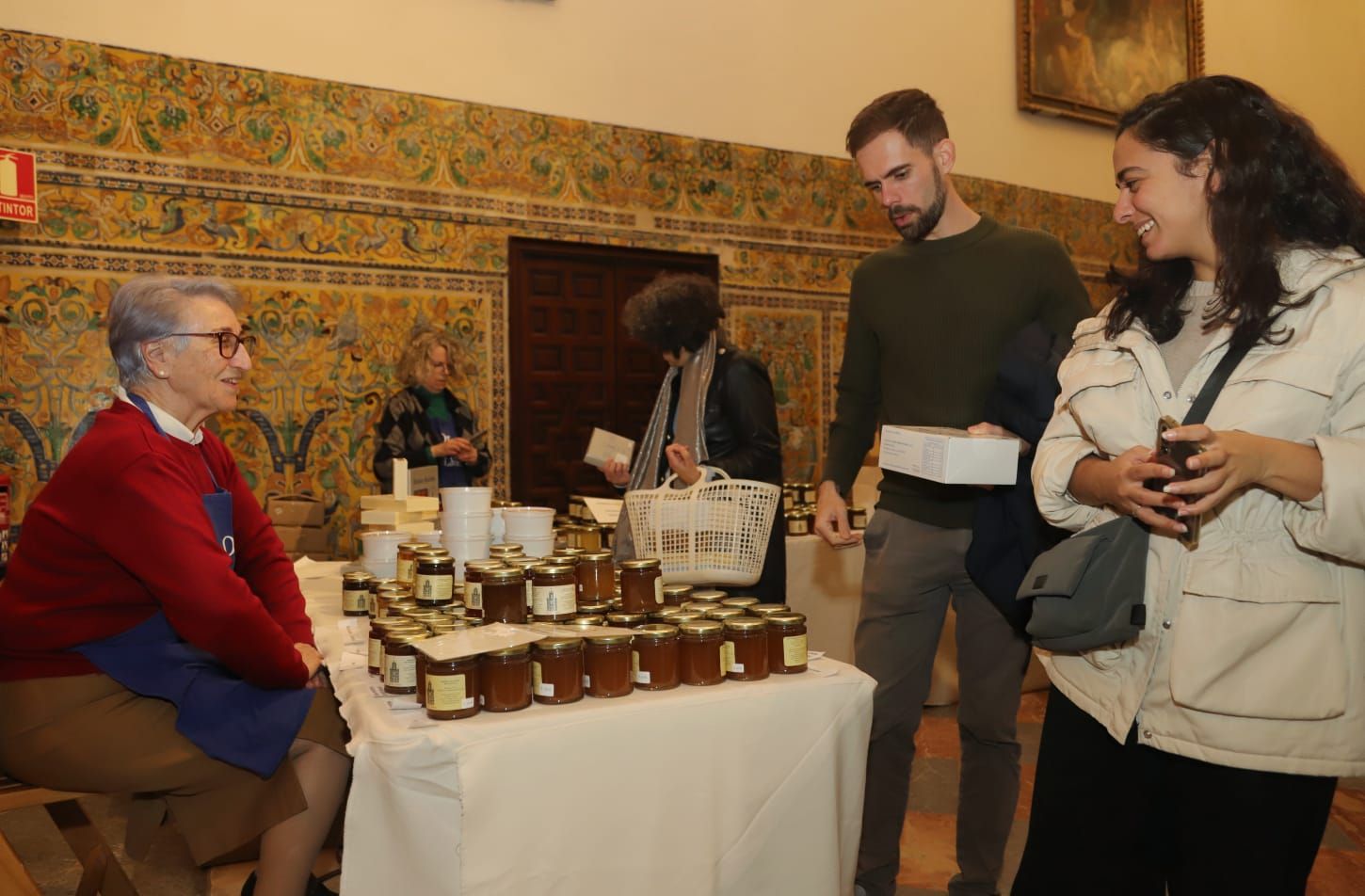 Inauguración de la Exposición de Dulces de Conventos de Sevilla: golosa tentación de Navidad