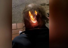 Indignación vecinal por el vídeo del ataque al indigente en Benacazón: «Es imposible encontrar una explicación a este comportamiento»