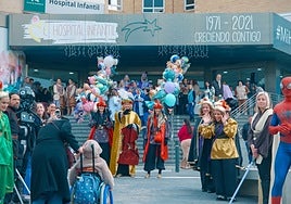El Hospital Virgen del Rocío de Sevilla comienza una programación navideña llena de actuaciones musicales y visitas muy especiales