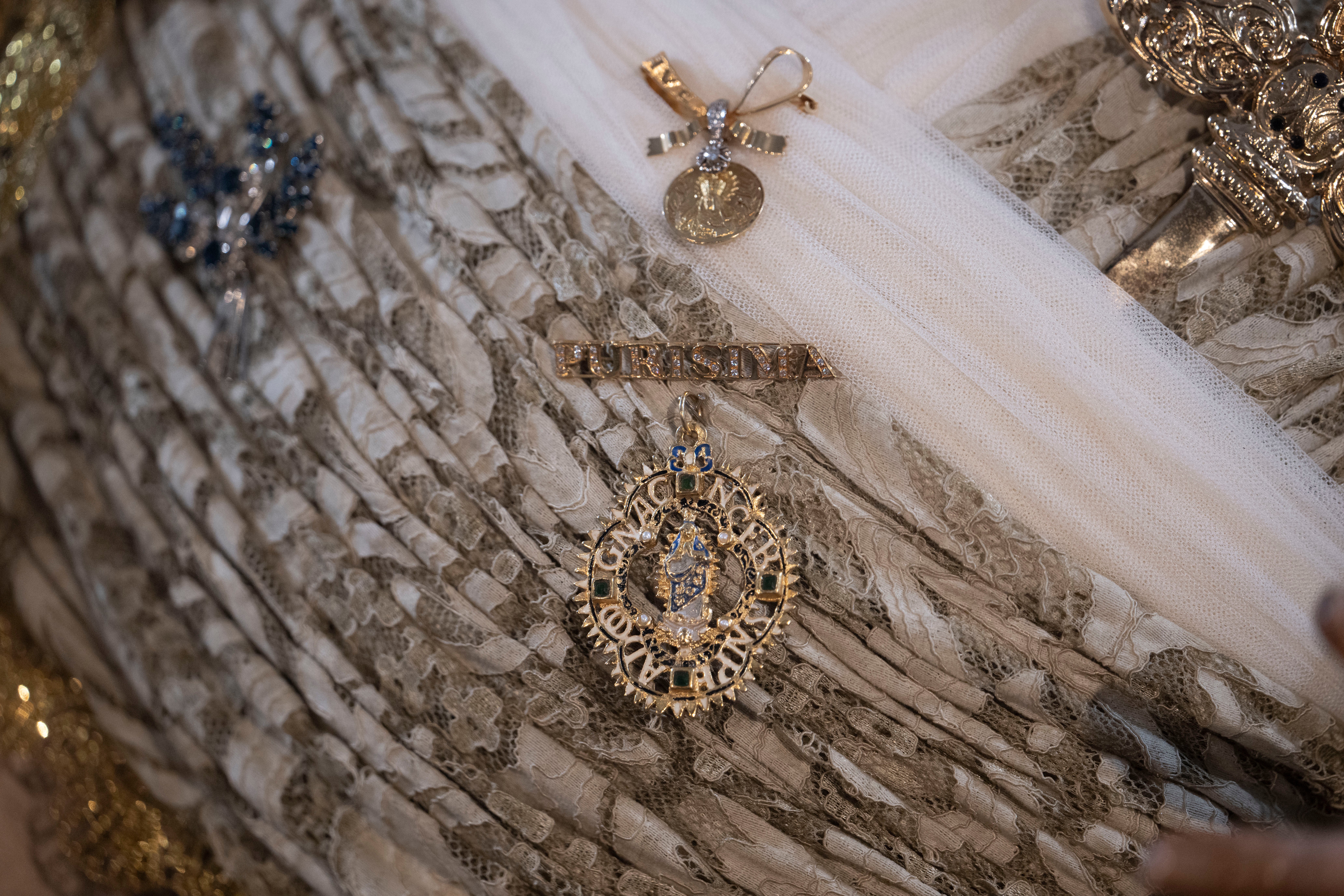 Los besamanos de la Inmaculada (II)