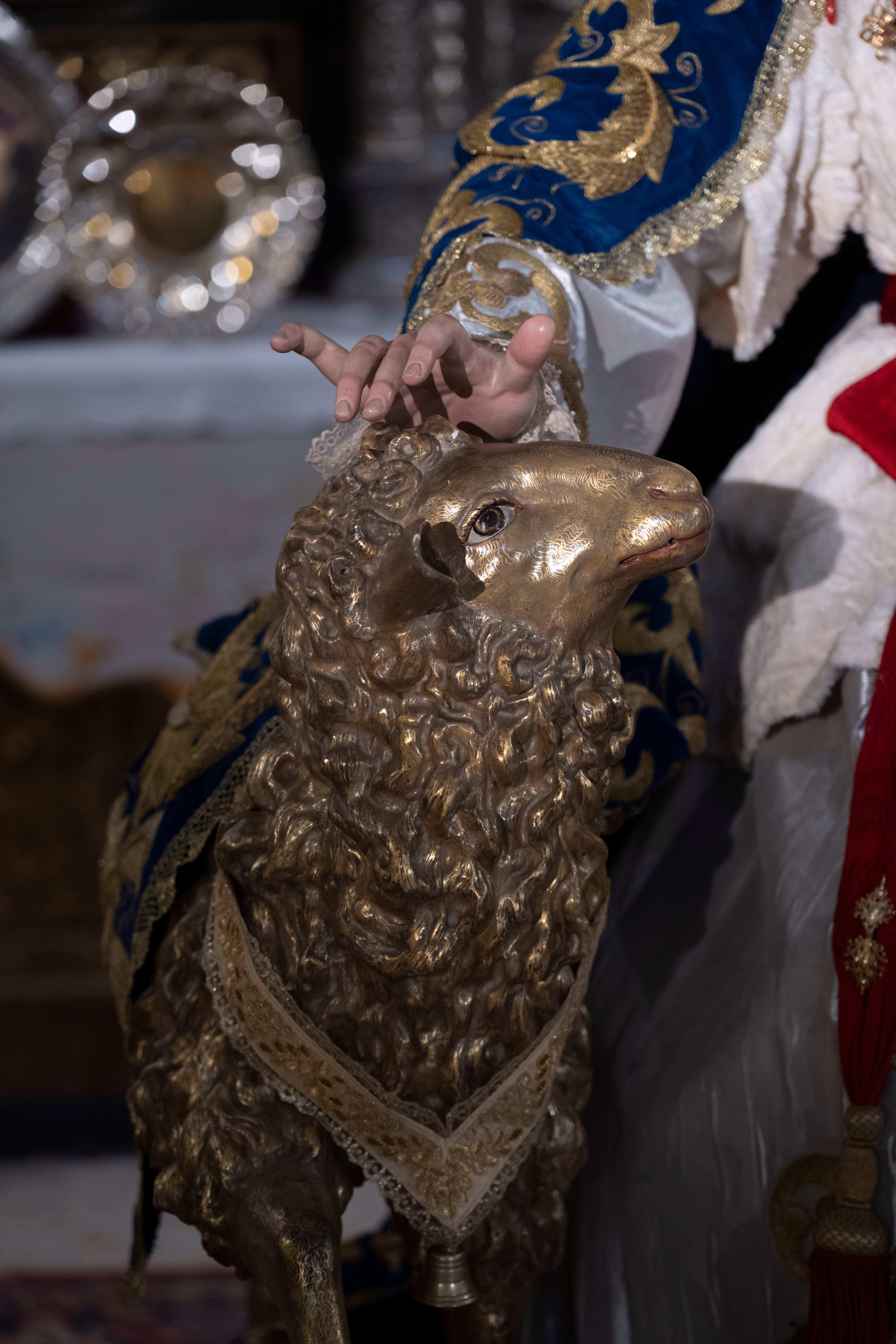 Los besamanos de la Inmaculada (V)