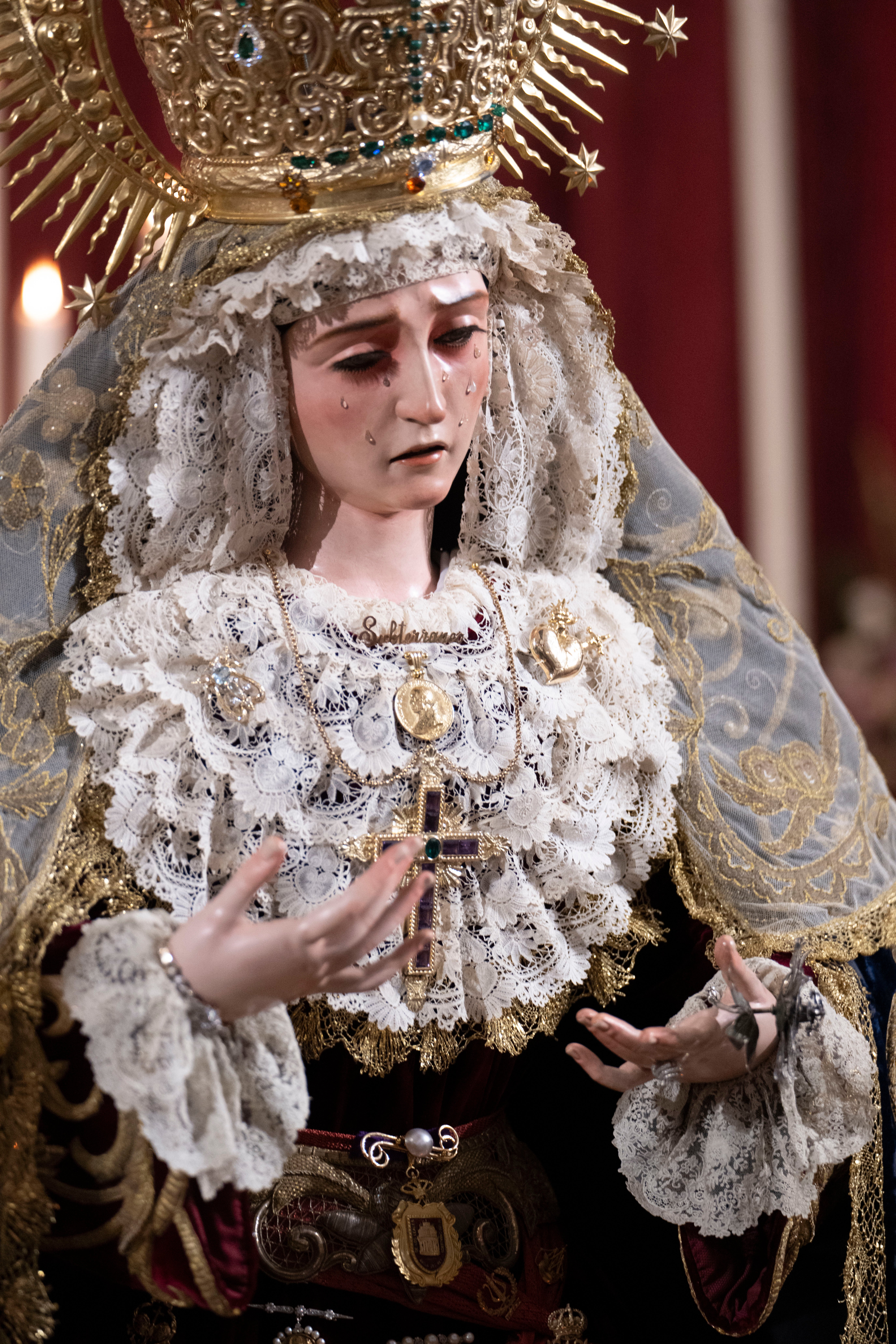 Los besamanos de la Inmaculada (V)