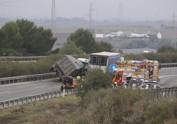 Tres muertos en un accidente en la A-66 sentido Sevilla con dos camiones implicados