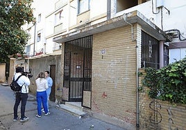 Portal donde abandonaron a un bebé en la barriada Madre de Dios