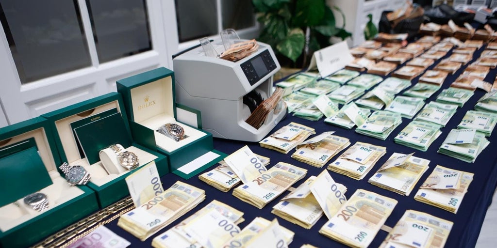 Cae el mayor clan de narcos del Atlántico tras introducir 57.000 kilos de coca en un año: hay 100 detenidos y 10 toneladas incautadas