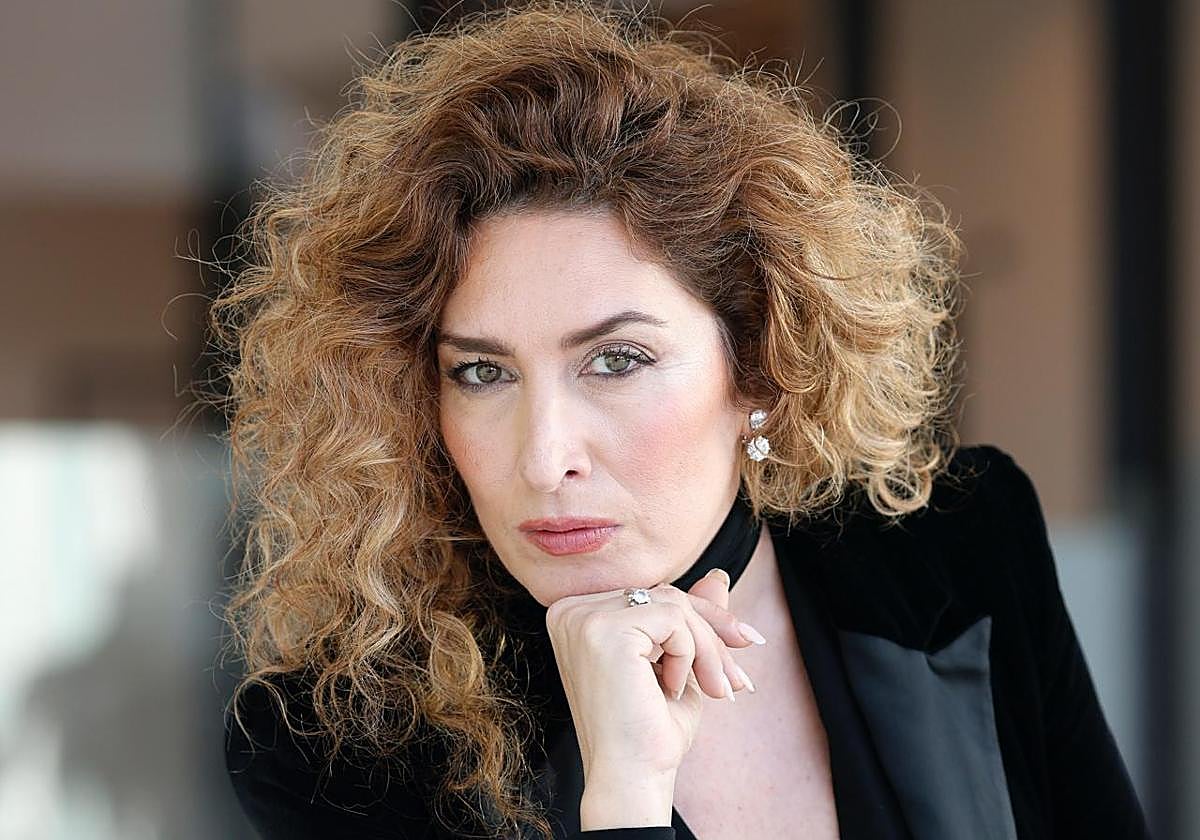https://s2.abcstatics.com/abc/www/multimedia/sevilla/2026/02/08/estrella-morente-cartuja-kThE-U20567267816fJG-1200x840@diario_abc.jpeg