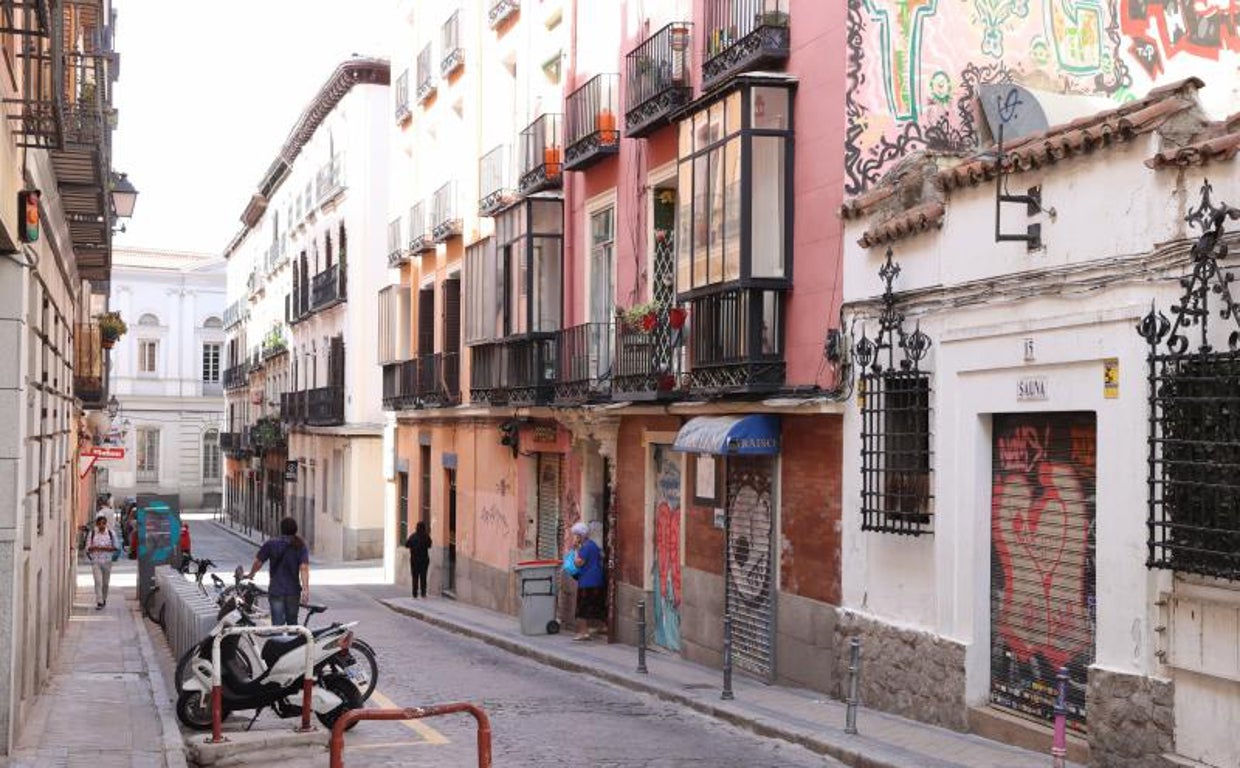 Sauna Paraíso, clausurada por ser supuestamente el punto central del contagio de la viruela del mono en Madrid