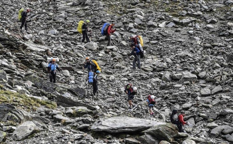 Los escaladores del Mont Blanc tendrán que dejar un depósito de 15.000 euros por 'rescate y funeral'