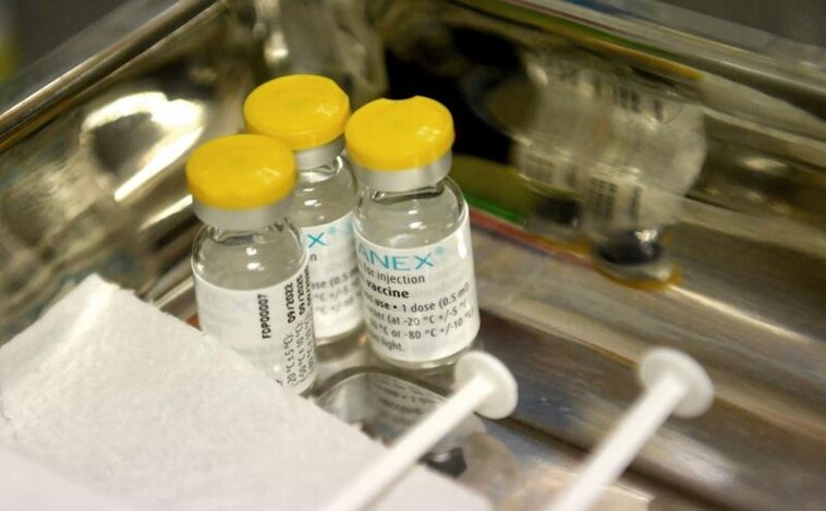 Madrid pide a Sanidad usar una sola vacuna de la viruela del mono entre cinco personas