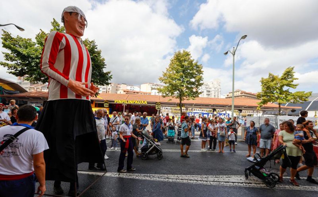 Las calles repletas de gente por la Semana Grande de Bilbao