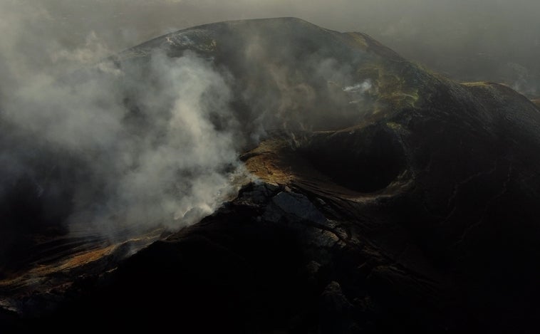 El Cumbre Vieja, a vista de dron un año después de la erupción