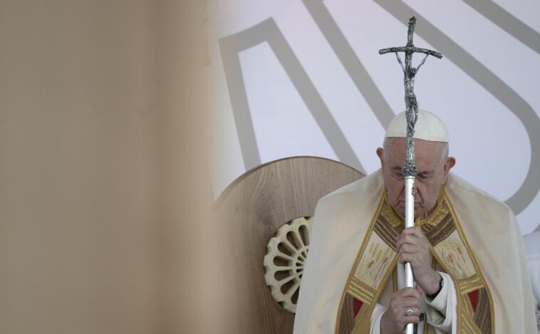 El Papa denuncia «la moda de bombardear escuelas»