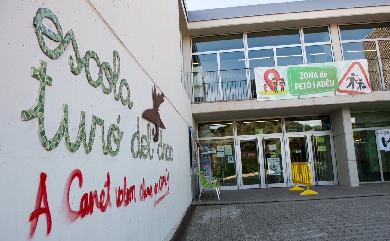 Colegio de Canet donde se ha concedido el 25% de clases en castellano