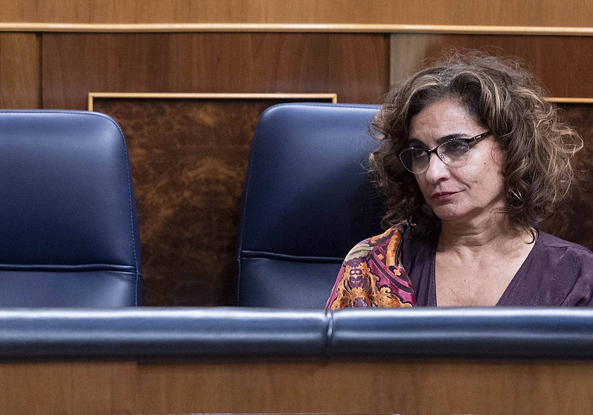 La ministra de Hacienda y Función Pública, María Jesús Montero
